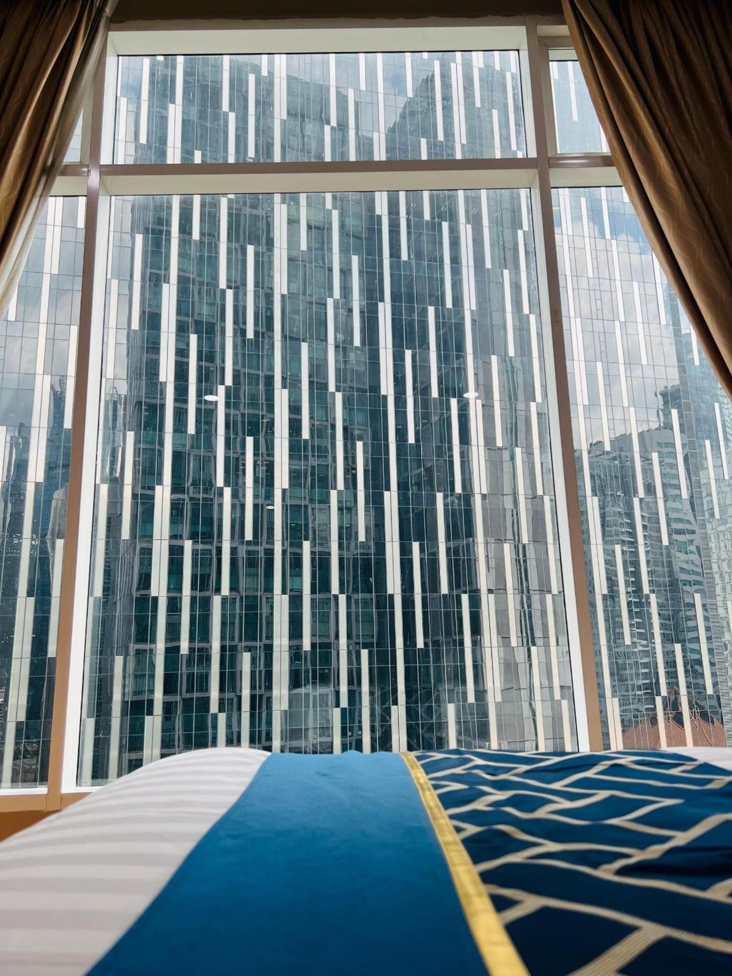 Soho Suites Klcc By Comfort Suites Kuala Lumpur Zewnętrze zdjęcie